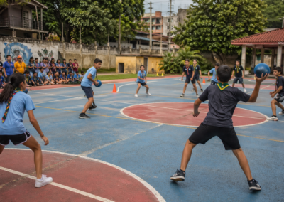 Bild von Manschafftsballspiel